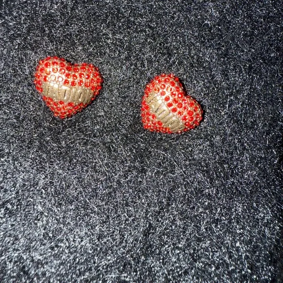 Dior Sparkling Red Heart Earrings - Picture 2 of 5